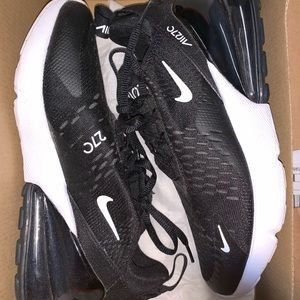 Black and white air max